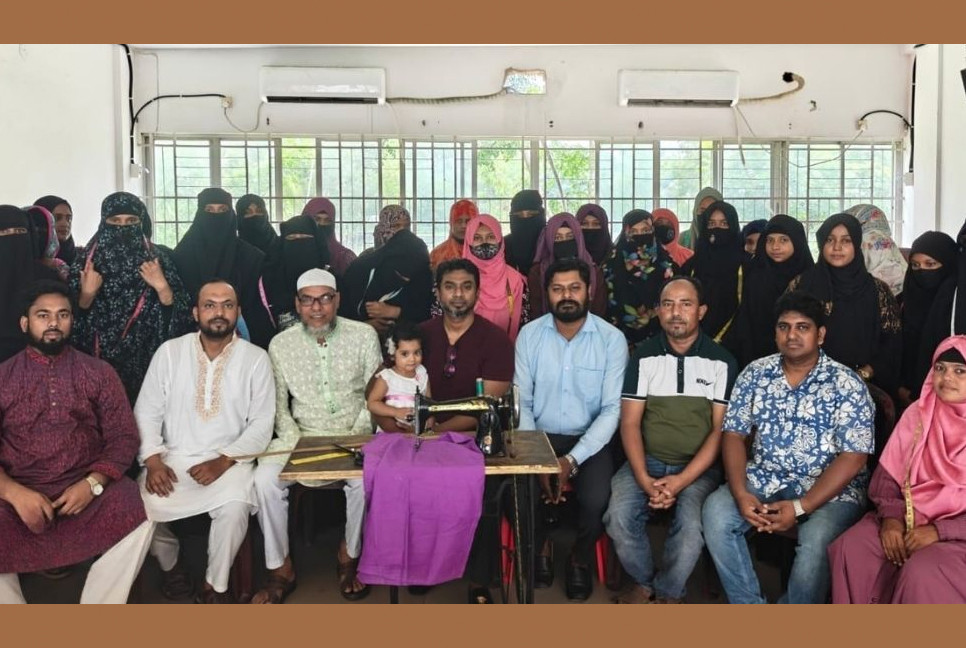 Shuvosangho Director pays surprise visit to sewing training centre in Narsingdi