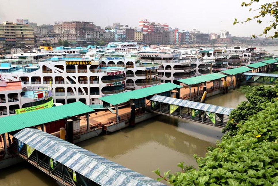 Eid Travel: 172 launches prepared at Sadarghat