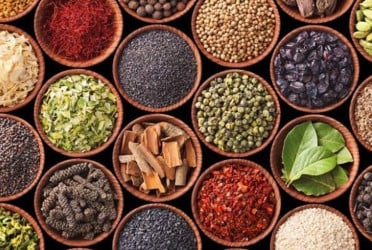 Spice market booms ahead of Eid