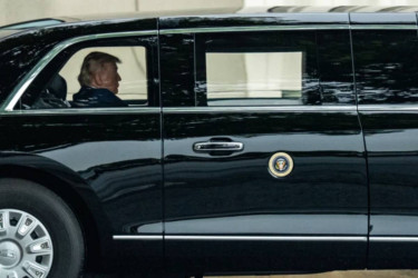 Trump held Cabinet meeting as Iran war talks neared uncertain outcome