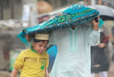 Rain likely in Dhaka, four other divs on Eid morning