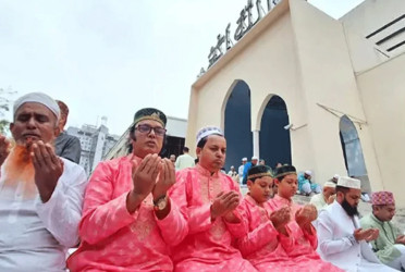 First Eid congregation held at Baitul Mukarram