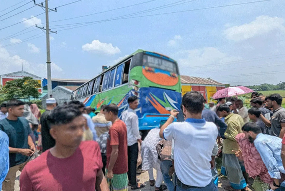 Mother, daughter among 3 killed in Netrokona road accident