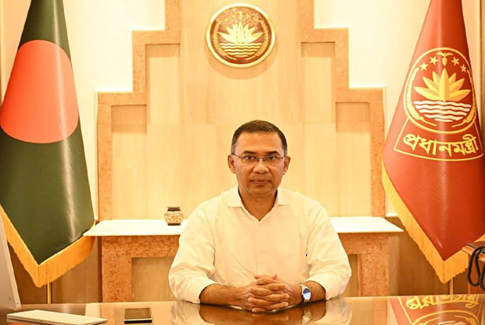 PM resumes office at Secretariat after Eid holidays
