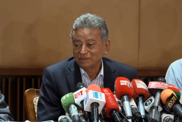 Govt to use digital dashboards to curb project delays: Khosru