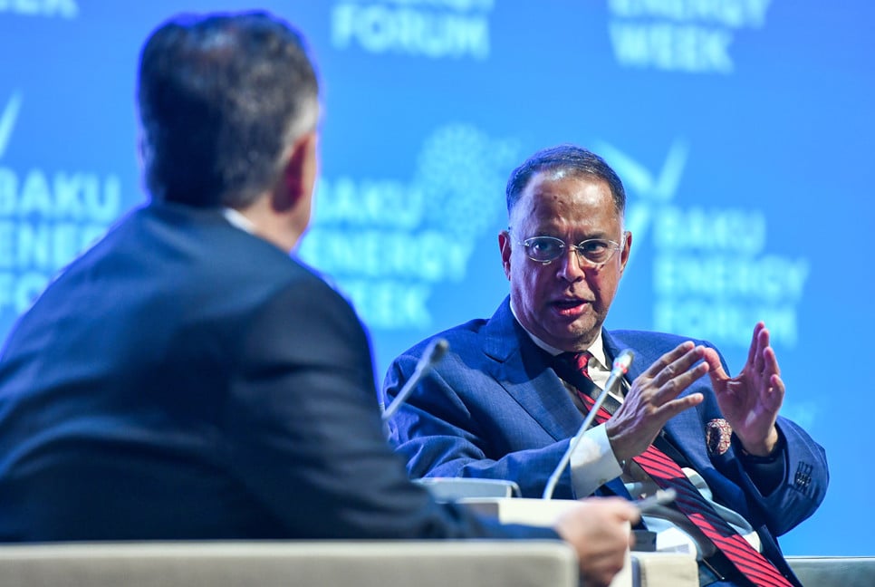 Bangladesh seeks foreign investments in D-8 energy forum