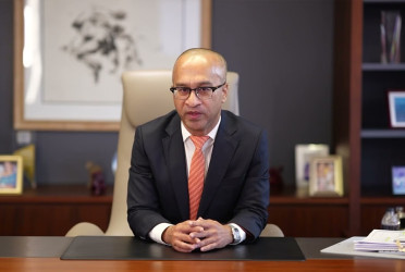 Global uncertainty adds to economic pressure