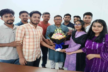 Shuvosangho members greet newly appointed JU pro-VC