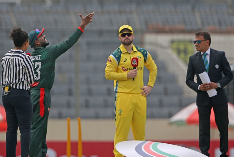 Australia bowls first in ODI opener against Bangladesh at Mirpur