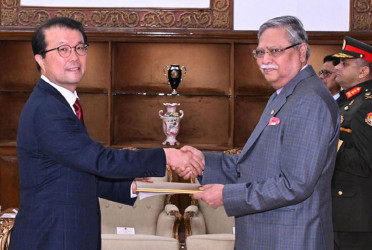 President urges South Korea to boost trade, investment with Bangladesh