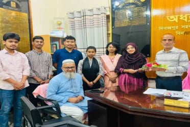 Shuvosangho felicitates adviser on National University Senate nomination