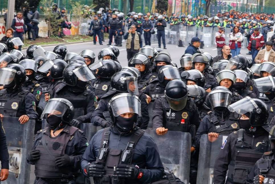 Protest disrupts traffic near Mexico’s World Cup stadium