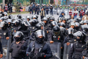 Protest disrupts traffic near Mexico’s World Cup stadium