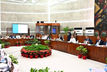 Special Cabinet meeting underway to approve proposed budget