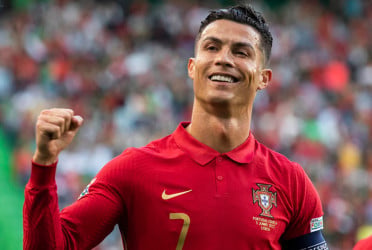 Ronaldo 'very positive' as Portugal head for World Cup