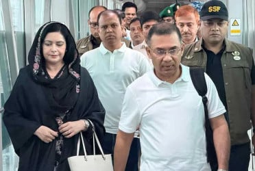 PM Reaches Cox’s Bazar for Daylong Visit