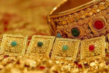 Gold prices rise again; 22-carat gold reaches Tk 224,940 per bhori