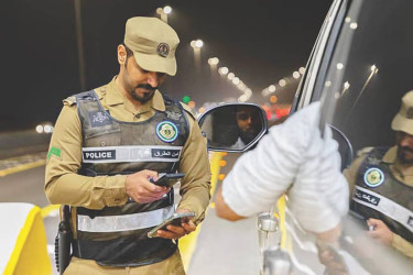 Saudi Arabia deports nearly 8,000 undocumented expats in one week