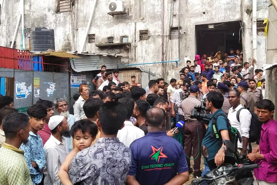 OC, SI injured in Adabor mugging raid, two suspects shot
