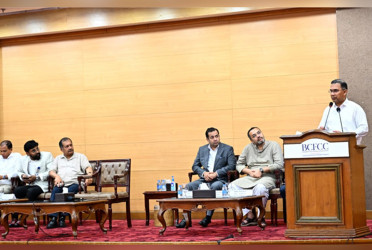 PM urges all to prioritise national interest, change mindset of revenge