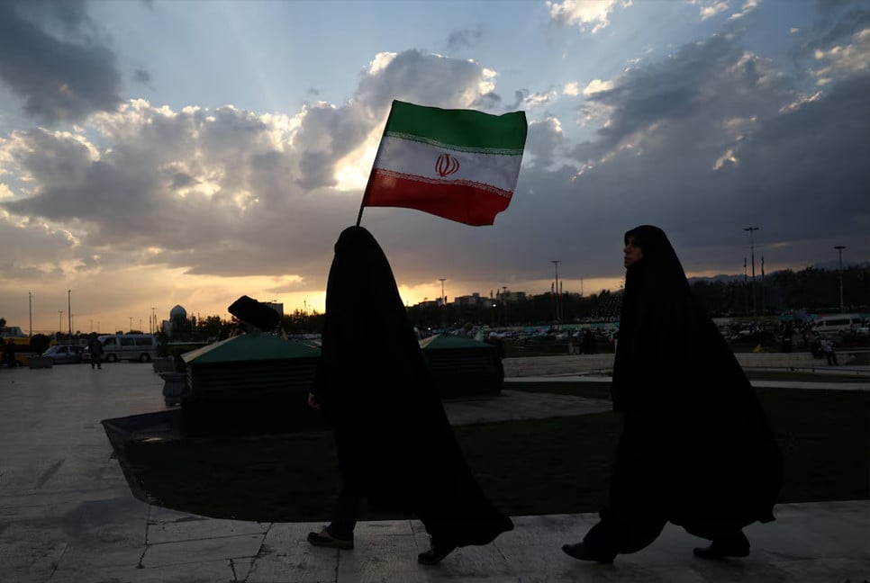Iran deal includes $300 billion fund, more than half of which already committed, source says