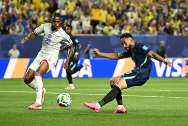 Brazil cruise past Haiti to re-ignite FIFA World Cup campaign