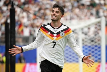 Germany, Ivory Coast, Sweden near knockout stage
