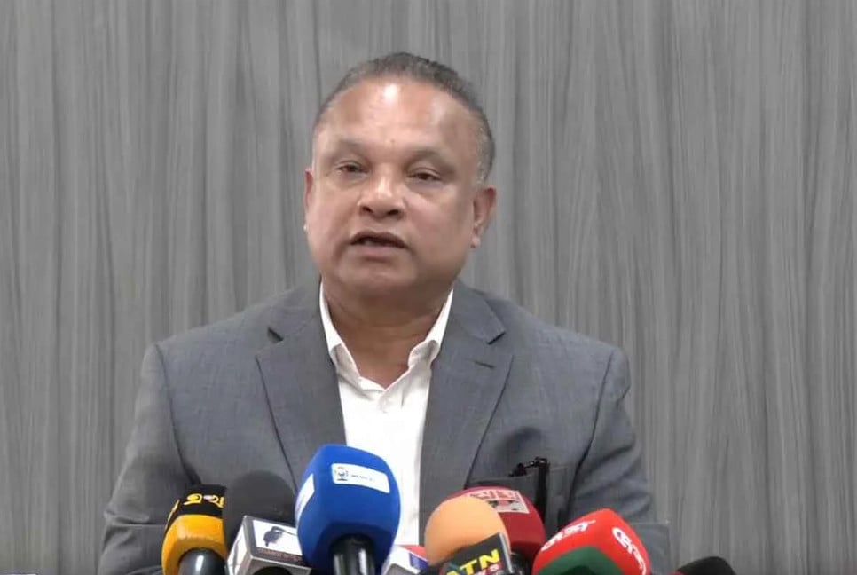 Govt to appoint 100,000 health workers, 25,000 midwives
