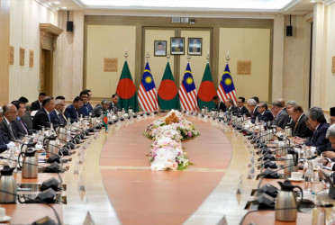 Bangladesh, Malaysia hold bilateral talks in Putrajaya