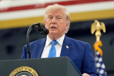 Trump says ‘no further’ Hormuz blockade