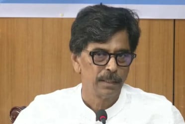 Scientists must focus on innovation to ensure food safety: Minister
