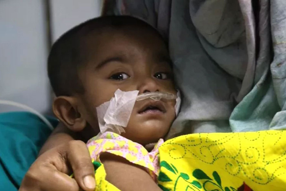 Measles death toll nears 700 as 9 more children die in 24 hours