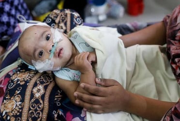 7 more child deaths push measles toll to 709