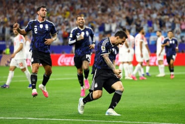 Seventh heaven for Messi as Argentina beat Jordan 3-1