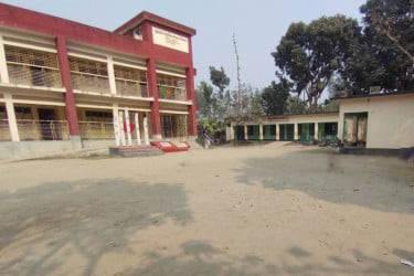 DPE orders playgrounds for primary schools ahead of mandatory sports classes