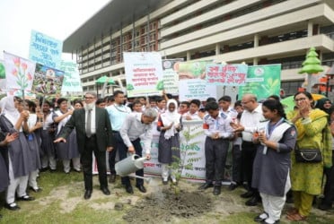 Bashundhara Public School and College joins PM's tree plantation drive