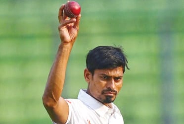 Taijul claims 7-for to bowl Zimbabwe out for 410