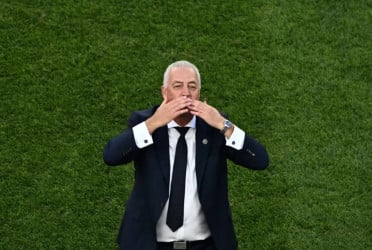Paraguay coach salutes 'extraordinary' World Cup win over Germany