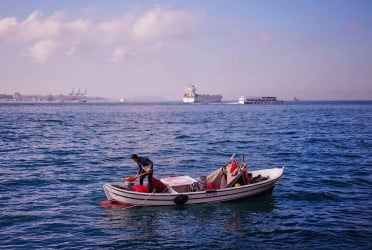 Turkey raises Bosphorus transit fee by 15%