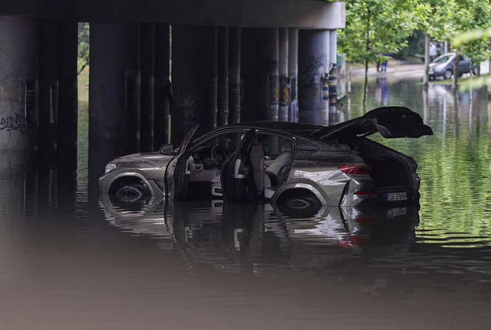 Floods in Ivory Coast kill 59 people