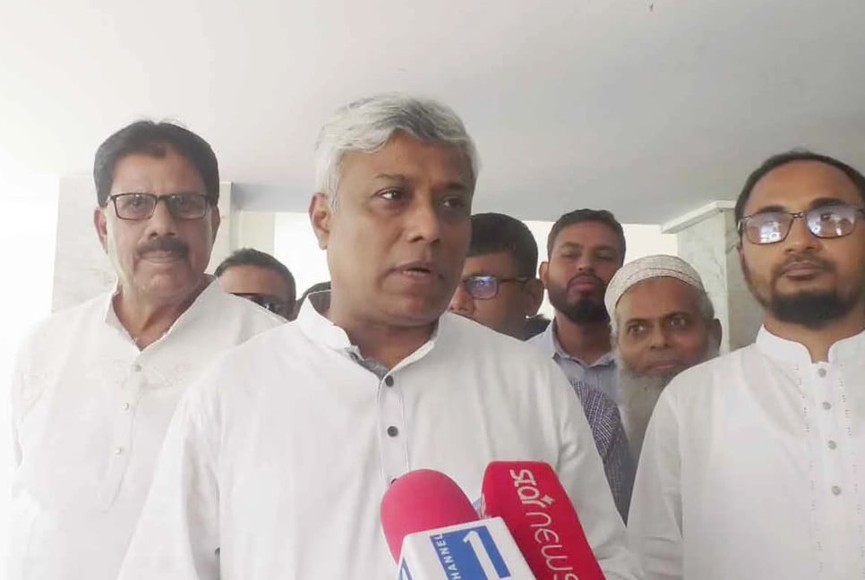 Govt cuts LPG prices in line with global market: State Minister